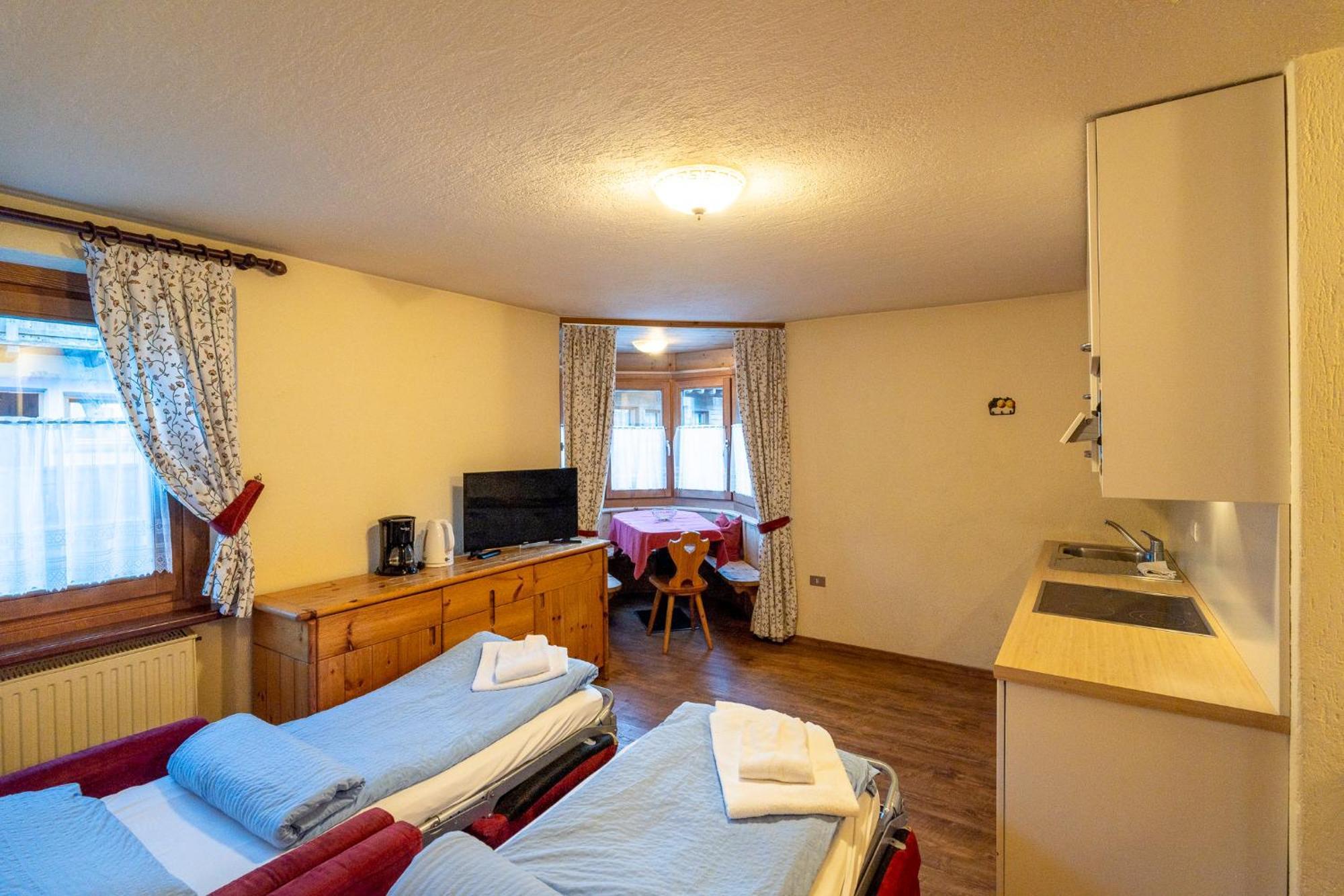 Residence L'Arcobi Ливиньо Экстерьер фото